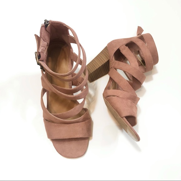 Universal Thread suede block heels - Picture 9 of 9
